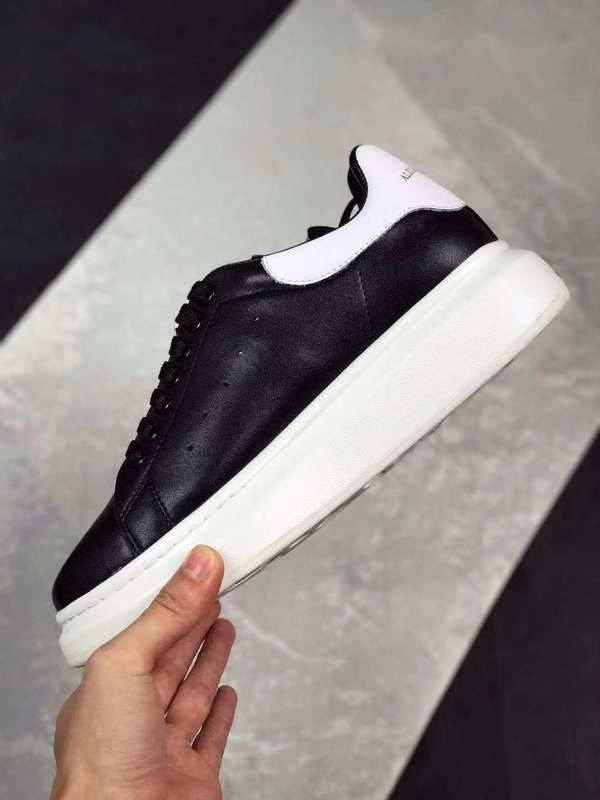 ALEXANDER MCQUEEN - SNEAKER