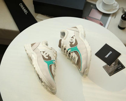 CHANEL - SNEAKER