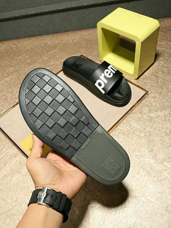 SUPREME X LOUIS VUITTON - SLIPPERS MEN’S