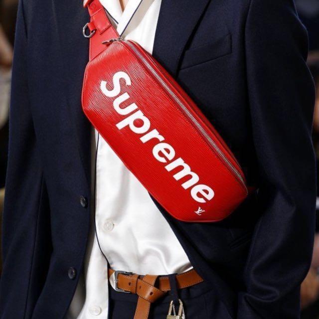 LOUIS VUITTON X SUPREME - WAIST BAG