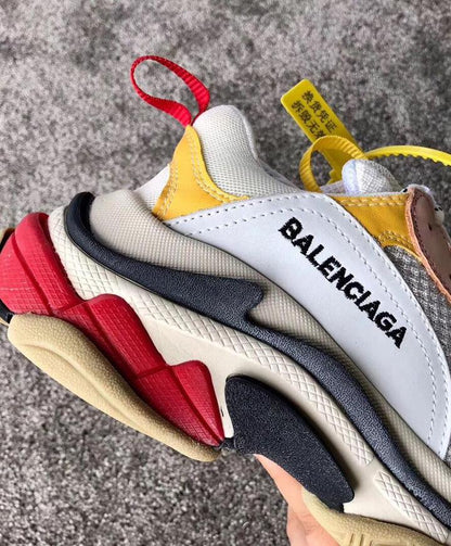 BALENCIAGA - TRIPLE S