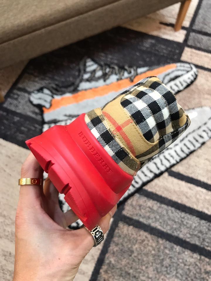 BURBERRY - SNEAKER