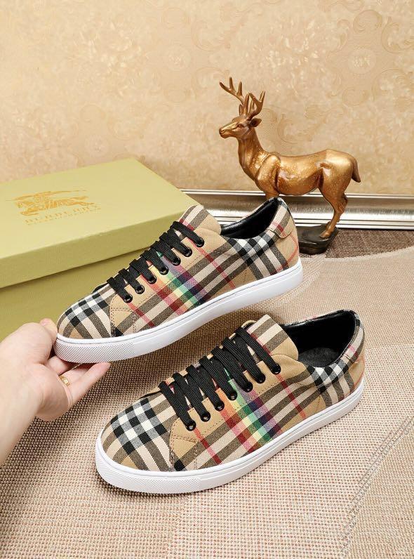 BURBERRY - SNEAKER