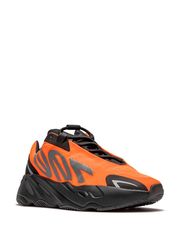 ADIDAS - YEEZY 700 MNVN &quot;Orange&quot;